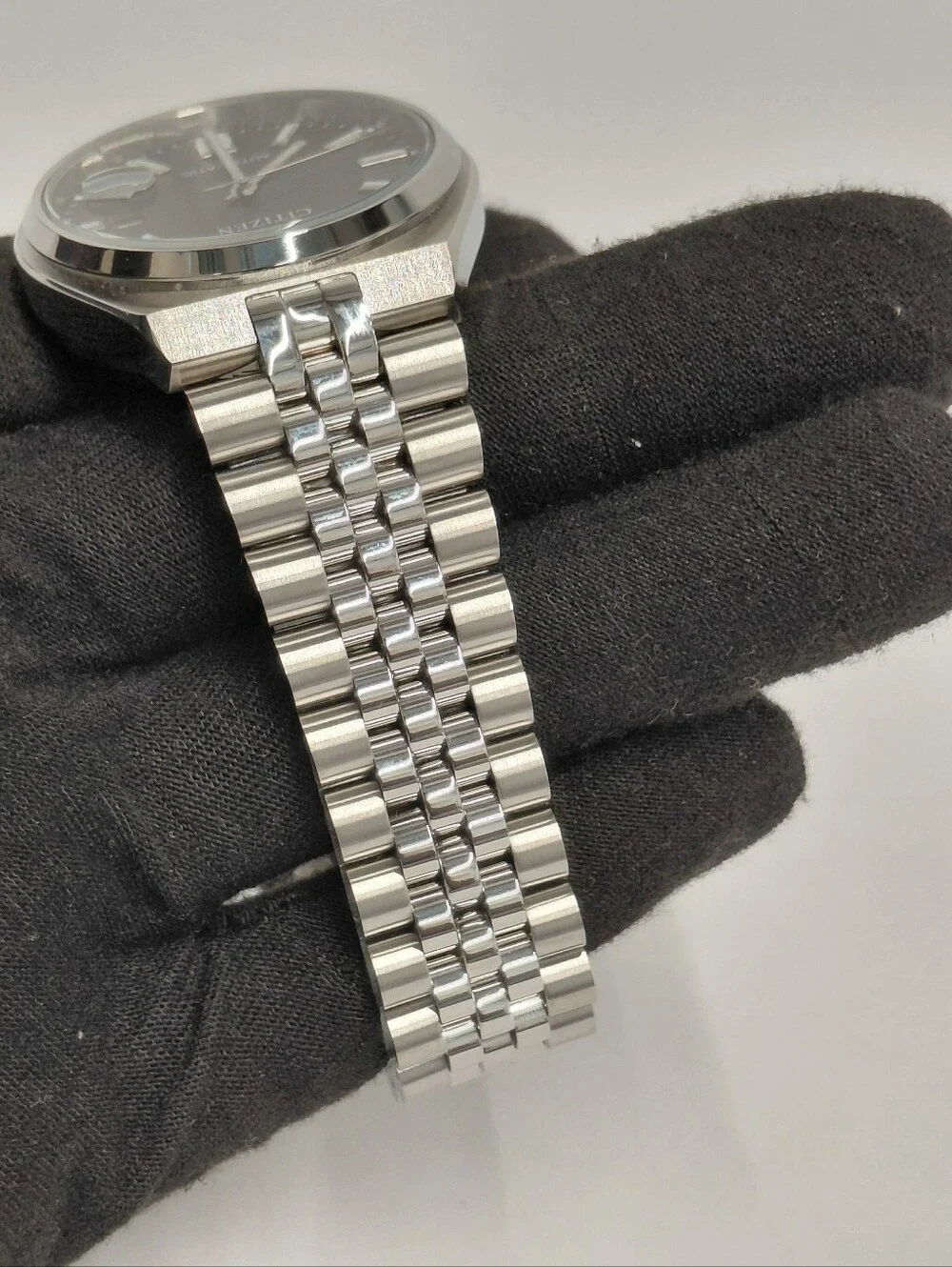 Citizen Men's TSUYOSA 60 Automatic NK0020 Series 40mm Stainless Steel Watch